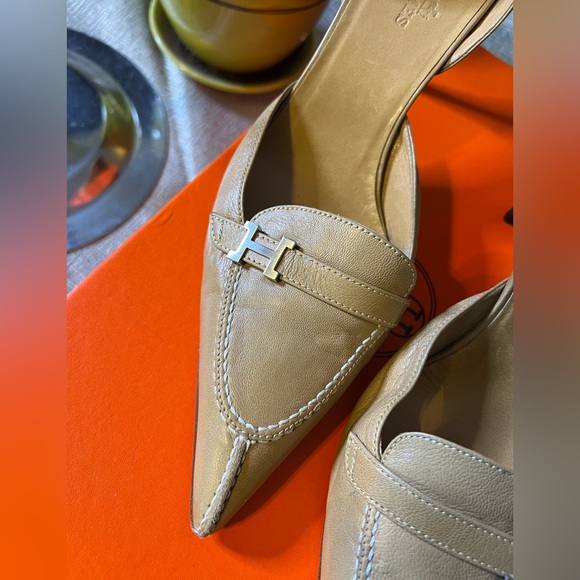 Hermes lady shoes - Picture 2 of 11